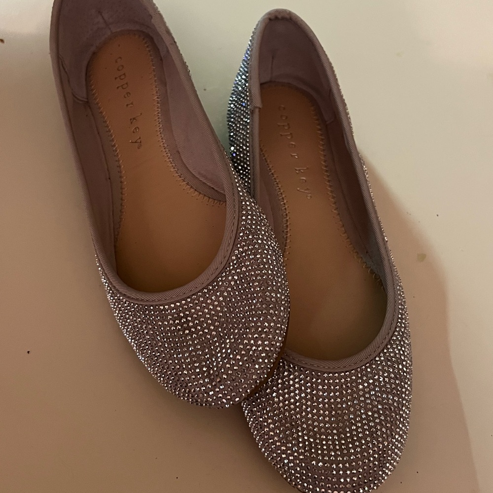 Copper Key Glittering Silver Flats